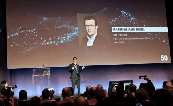 Acer a celebrat cea de-a 50-a aniversare într-un an marcat de inovare și strategiile de dezvoltare pentru viitor, într-un eveniment desfășurat la Milano