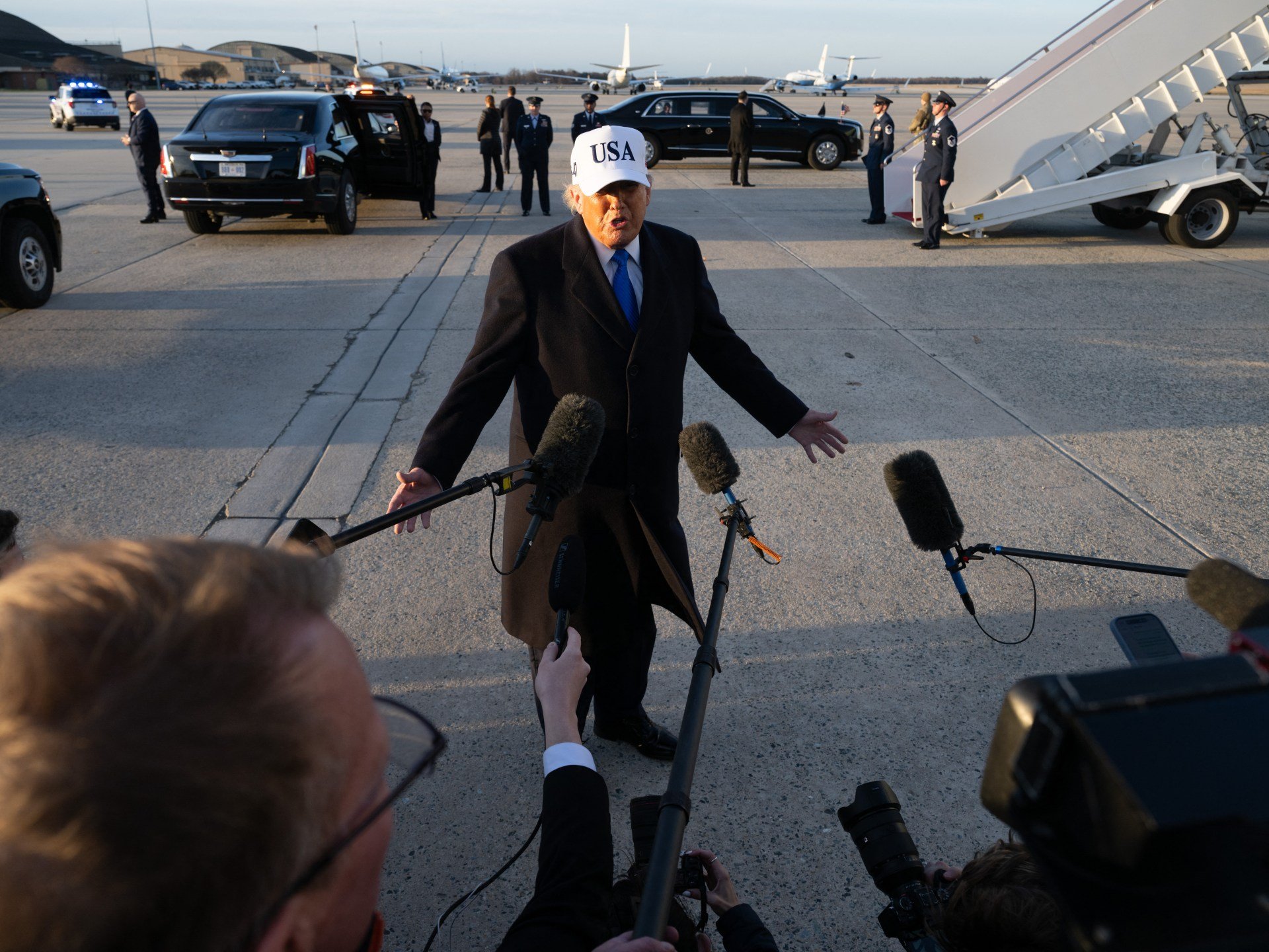 Administrația Trump și lupta pentru controlul libertății de exprimare în SUA În ultimele luni, administrația Trump a intensificat eforturile de a restricționa libertatea de exprimare în Statele Unite, utilizând un arsenal diversificat de măsuri legislative și administrative