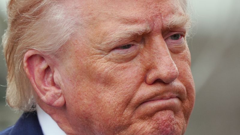 Donald Trump anunță avanpremiera unui acord cu Iranul, dar rămâne extrem de precaut Președintele Donald Trump a declarat că există „puncte majore de consens” între SUA și Iran după discuțiile purtate în ultimele zile, exprimând totodată optimism privind evoluția negocierilor