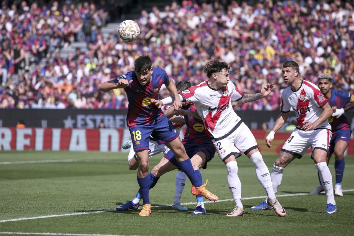Andrei Rațiu marchează, Vallecano câștigă 1-0 la Camp Nou