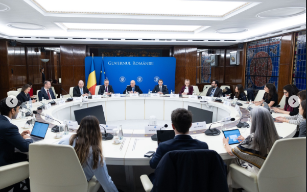 Criza din Golf răsturnă așteptările bugetare ale României pentru anul 2026, obligând guvernul să reformuleze pentru prima dată în istoria recentă proiectul de buget