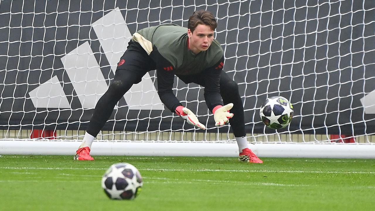 FC Bayern se află în pragul unui debut istoric pentru viitorul său în Champions League, după ce în ultimele zile a fost pus în fața unor decizii importante privind garnitura de portar pentru meciul din manșa a doua a optimilor, cu Atalanta Bergamo