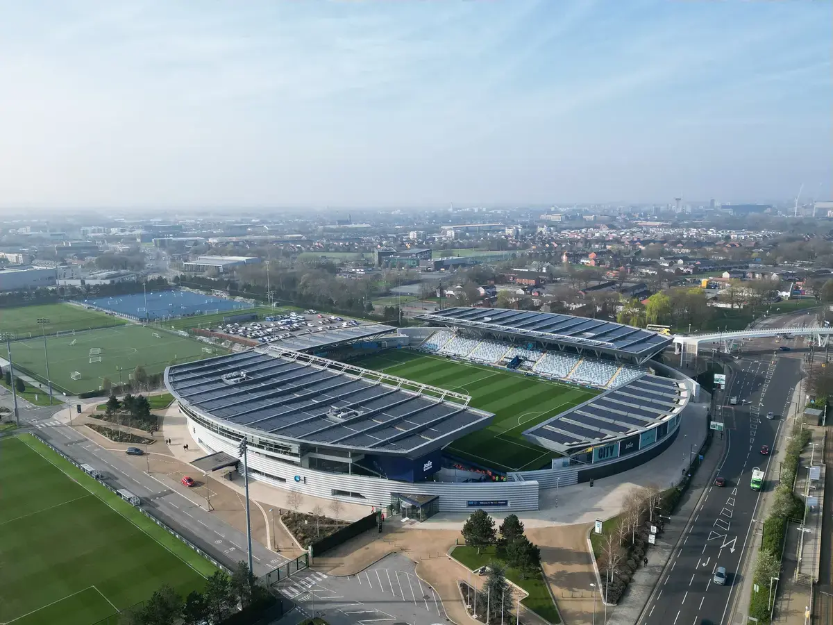 Manchester City își extinde prezența în Statele Unite prin lansarea unui nou club de tineret, o mișcare strategică menită să consolideze influența sa pe piața nord-americană și să formeze o nouă generație de jucători talentați