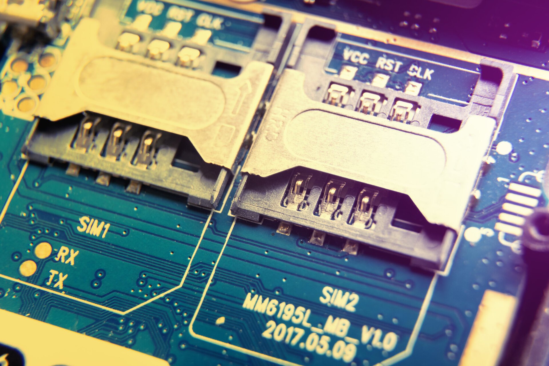 Criza globală a memoriei RAM continuă să se adâncească, afectând prețurile și capacitatea de producție a reactorului tehnologic mondial