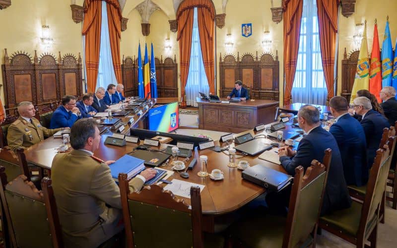 Consiliul Suprem de Apărare a Ţării analizează, miercuri, solicitarea Statelor Unite privind dislocarea temporară a trupelor și avioanelor de luptă pe teritoriul României, într-un context geopolitic marcat de tensiuni în Orientul Mijlociu