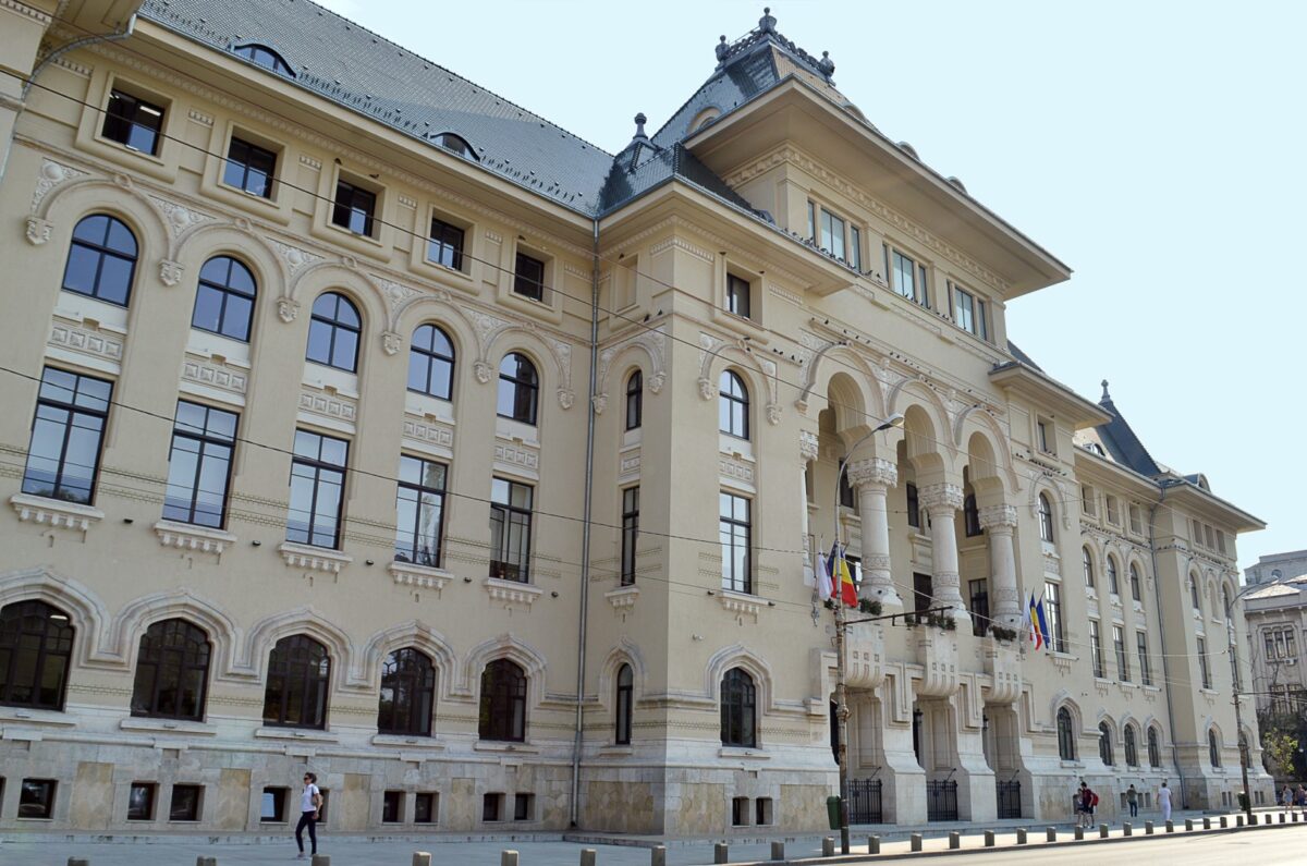 Consilierii generali ai Capitalei se vor reuni vineri pentru a lua decizii cu impact major asupra gestionării orașului, în condițiile în care ordinea de zi cuprinde proiecte controversate și discutate intens în ultimele săptămâni