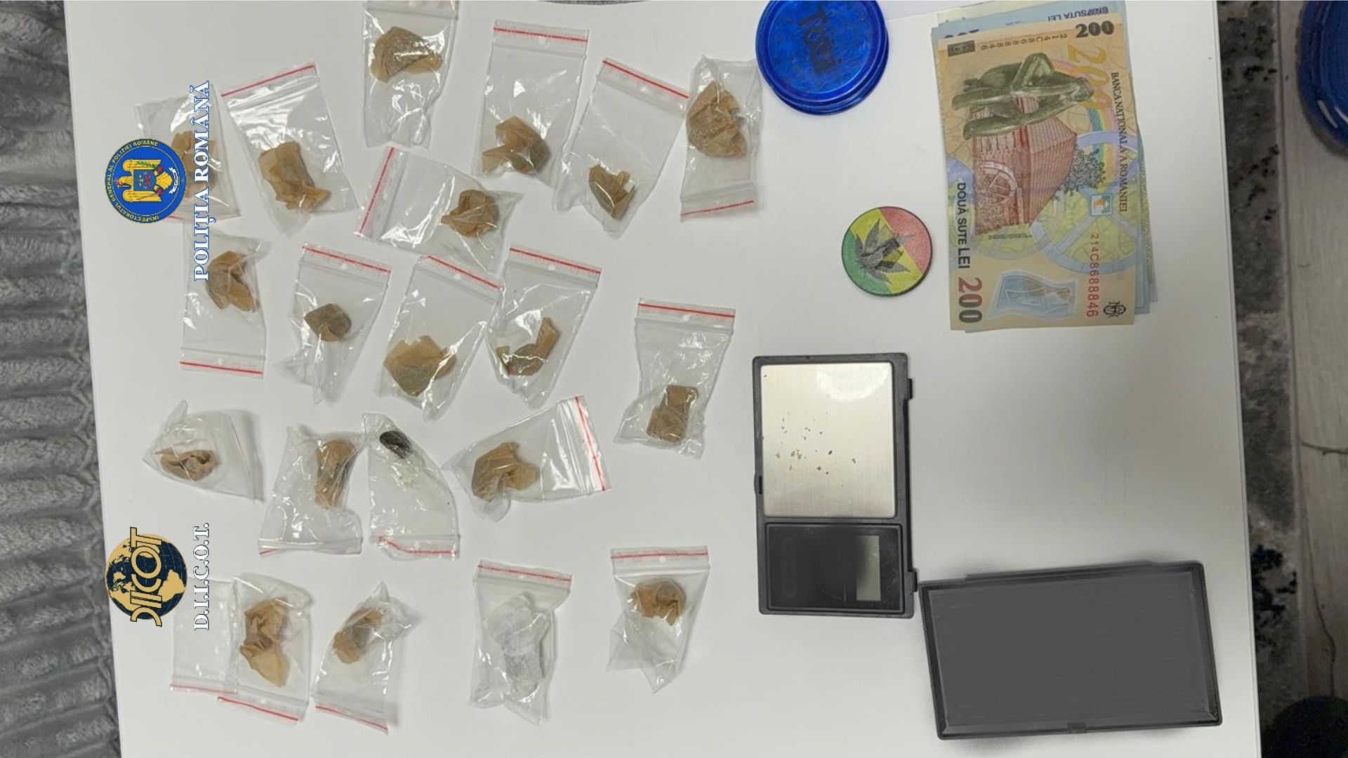 Procurorii DIICOT Buzău descind un puternic caz de trafic de droguri, acuzând patru suspecți de deținere, vânzare și distribuție de substanțe interzise în mod ilegal