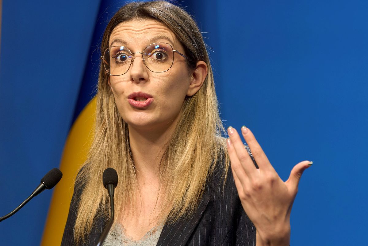 Florin Prunea și-a prezentat scuze după afirmații despre ministrul Mediului, Diana Buzoianu Fostul internațional Florin Prunea a ajuns din nou în centrul atenției, după declarațiile controversate despre ministrul Mediului, Diana Buzoianu