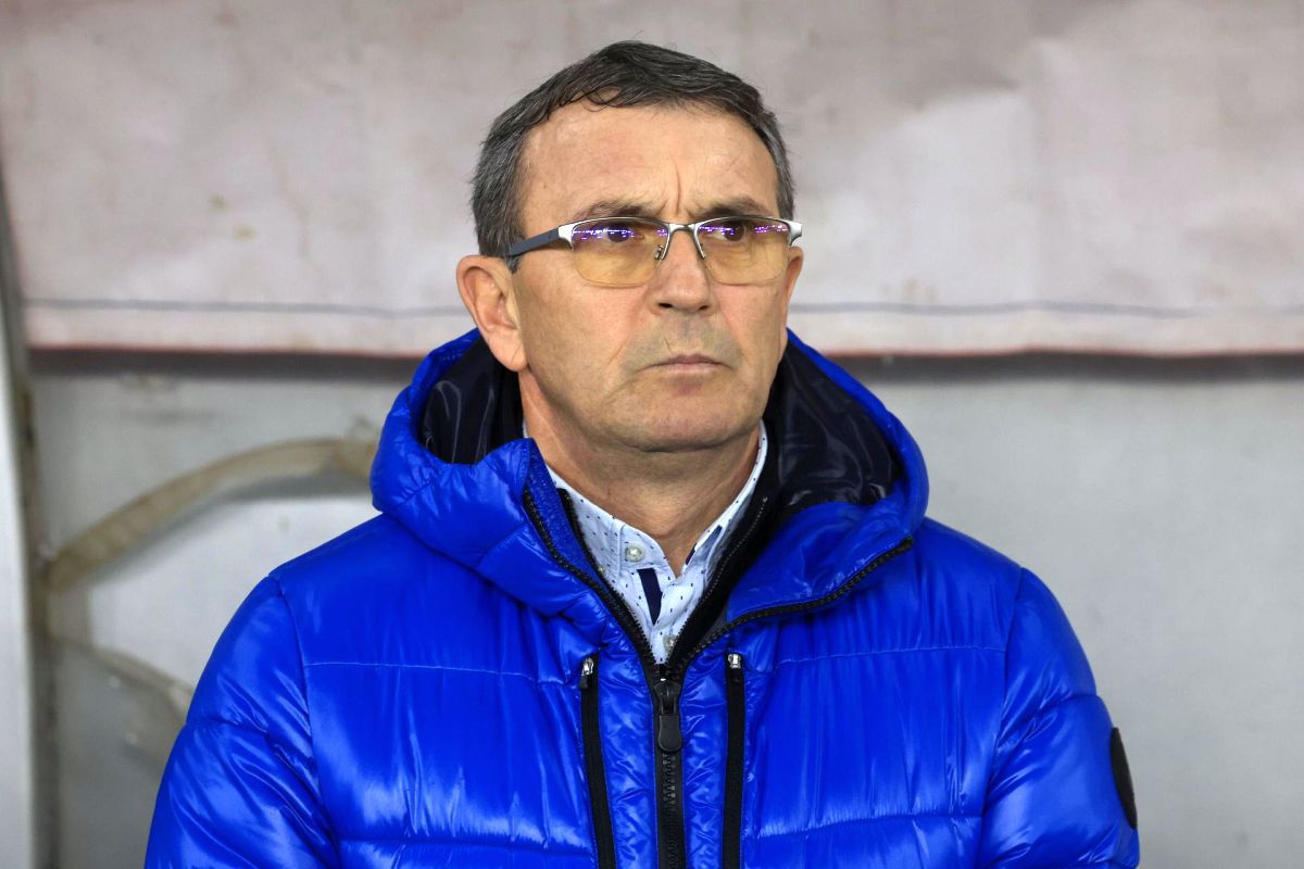 Eugen Neagoe, antrenorul Petrolului Ploiești, a trecut cu succes peste un meci crucial la Botoșani, aducând echipa sa în poziție favorabilă în lupta pentru menținere în Liga 1
