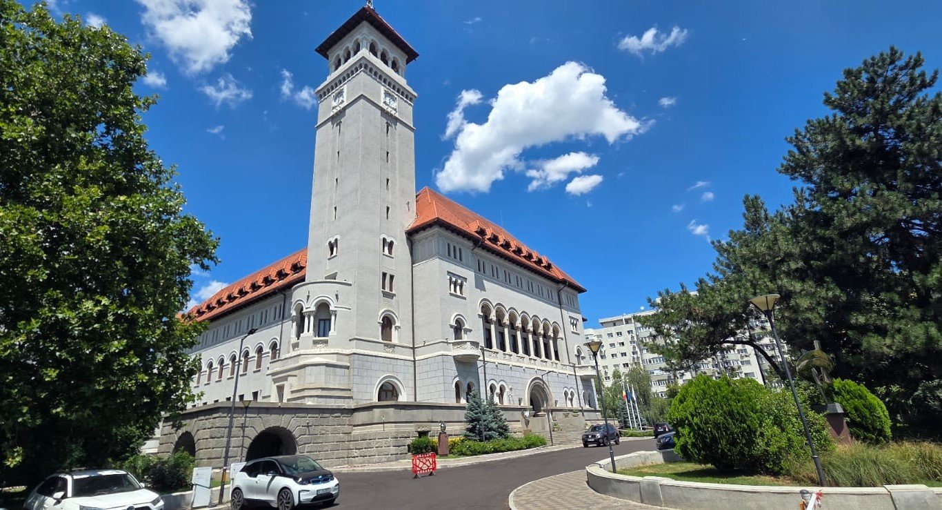 Sector 1: Digitalizarea serviciilor publice, fără „dosare cu șină” până în 2030