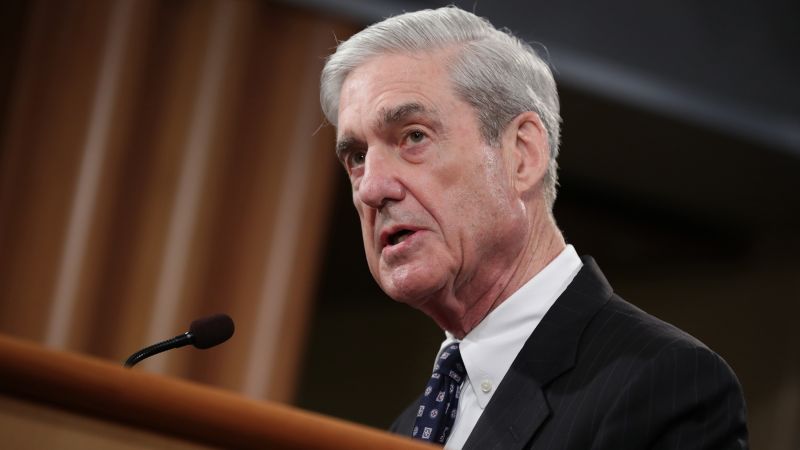 Fostul director FBI, Robert Mueller, cunoscut pentru ancheta internațională privind amestecul Rusiei în alegerile prezidențiale din 2016 și pentru rolul său în investigarea controversatei legături dintre campania lui Donald Trump și Moscova, a murit la vârsta de 81 de ani