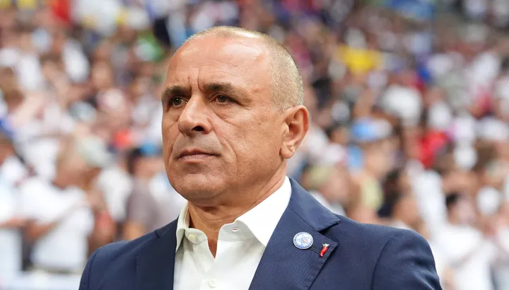Slovakia și Kosovo vor intra în teren joi seară pentru un meci determinând cine va avansa în finala barajului pentru calificarea la Cupa Mondială din acest an, un duel ce promite tensiune și emoție pentru fanii pasionați de fotbalul european