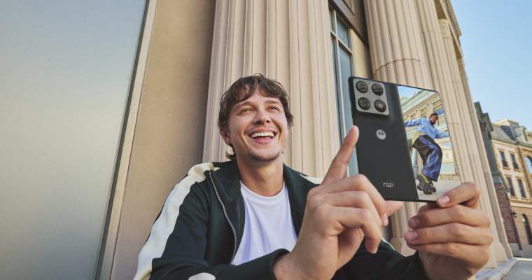 Motorola razr fold, cel mai bun telefon pliabil pentru foto, conform DXOMARK