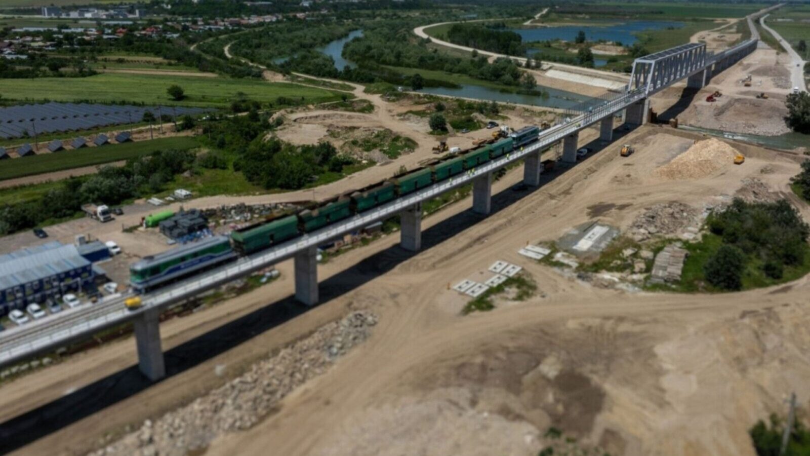 De luni, 16 martie, traficul feroviar între București și Giurgiu a fost suspendat pe ruta directă, iar CNA a fost suspendat din cauza începerii lucrărilor de modernizare a liniei ferate, lotul II
