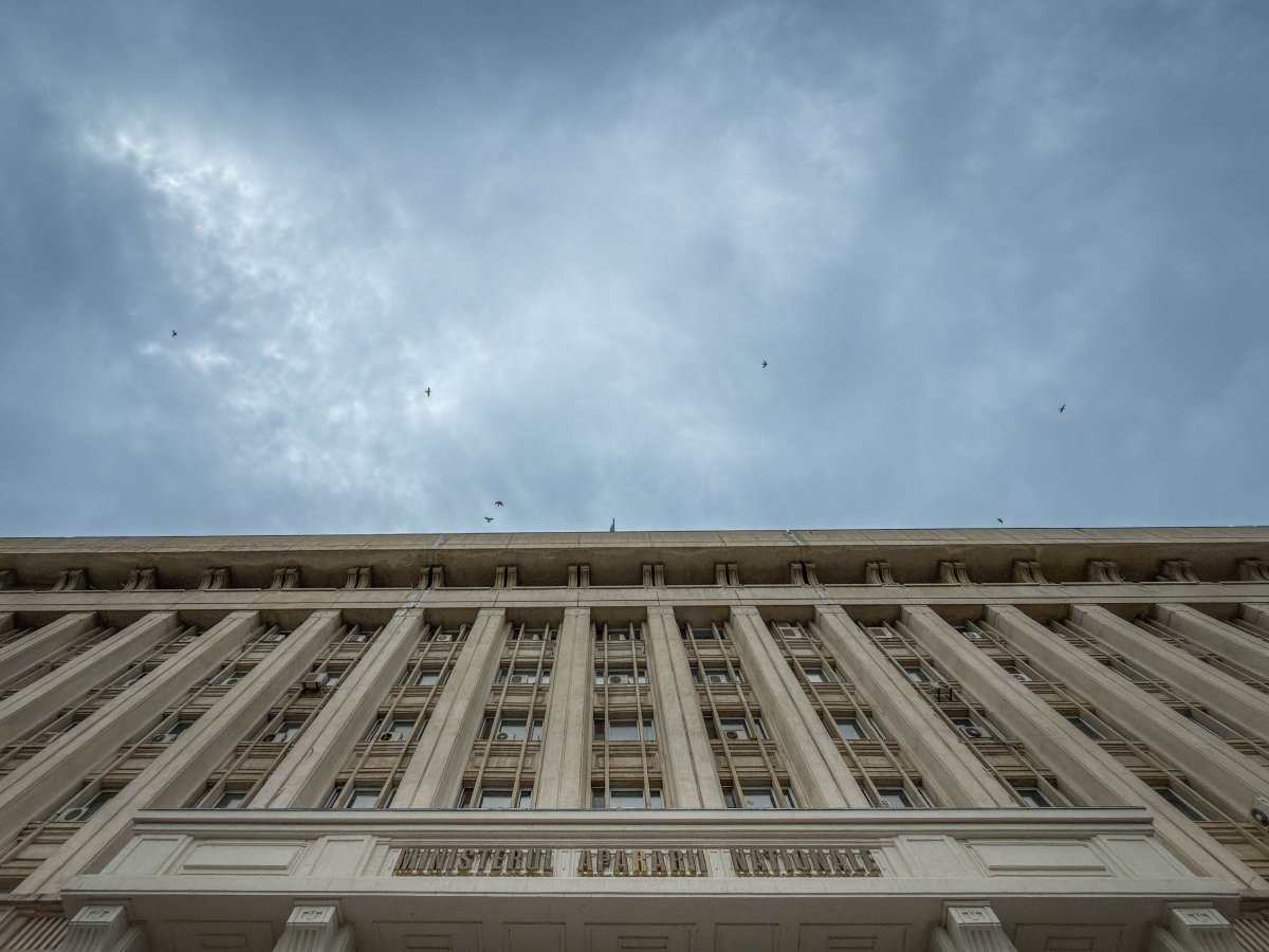 România își consolidează sistemele de securitate în contextul tensiunilor internaționale În toiul unor evoluții delicate pe scena geopolitică globală și a unor situații de criză în zone precum Orientul Mijlociu, forțele de apărare ale României sunt în alertă maximă