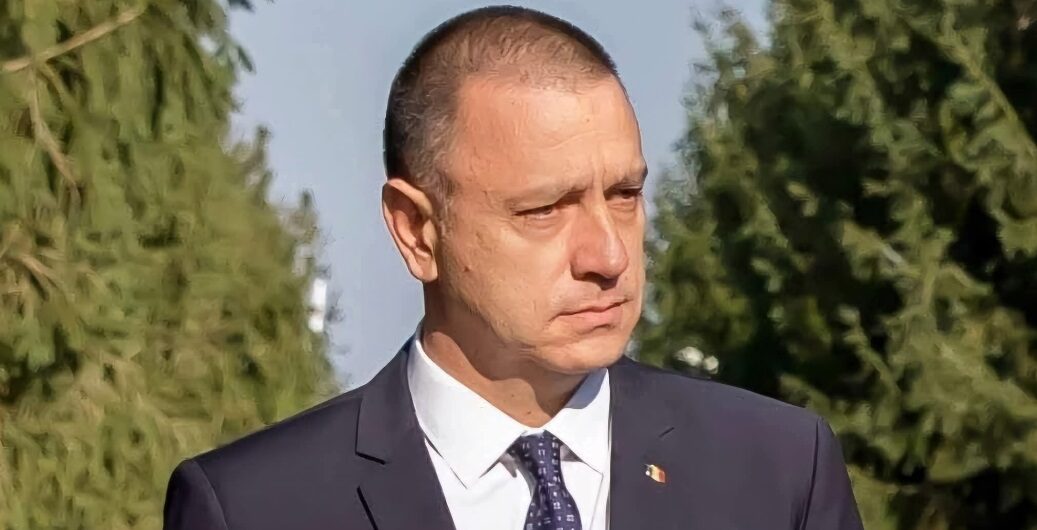 Mihai Fifor critică dur poziția României în criza din Orientul Mijlociu, atrăgând atenția asupra lipsei de strategie și comunicare Situația tensionată din Orientul Mijlociu a generat, din nou, reacții critice din partea unor lideri politici români, după ce războiul din regiune a escaladat în ultimele săptămâni