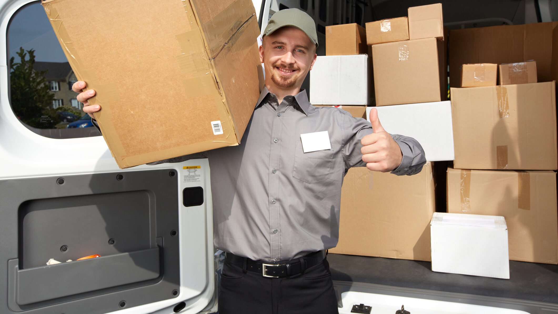 ANCOM introduce reguli noi pentru Poșta Română și curierat în 2026