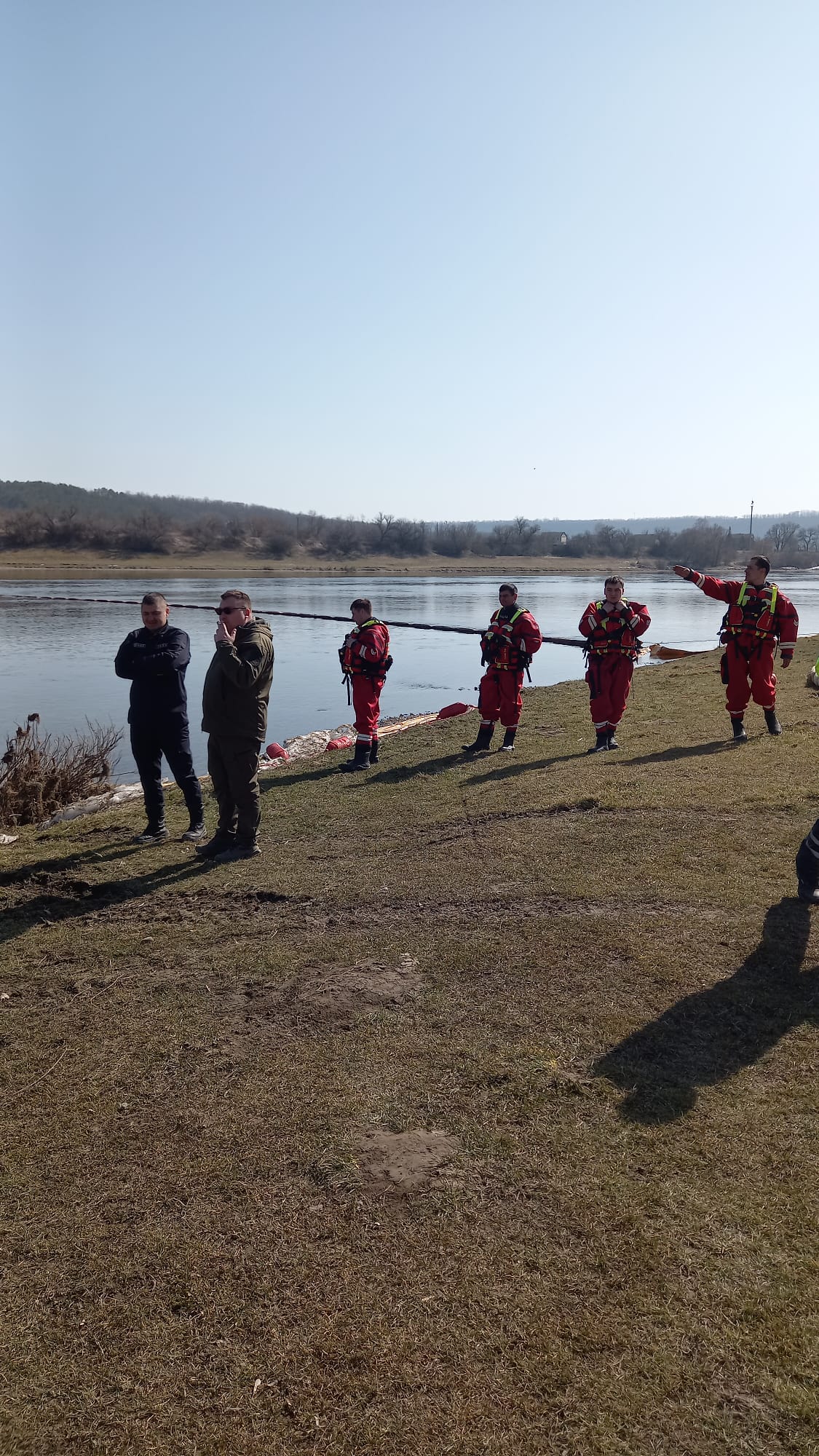 România a venit în sprijinul Republicii Moldova, răspunzând prompt cererii de ajutor în urma unei calamități care a pus în pericol ecosistemul fluviului Nistru