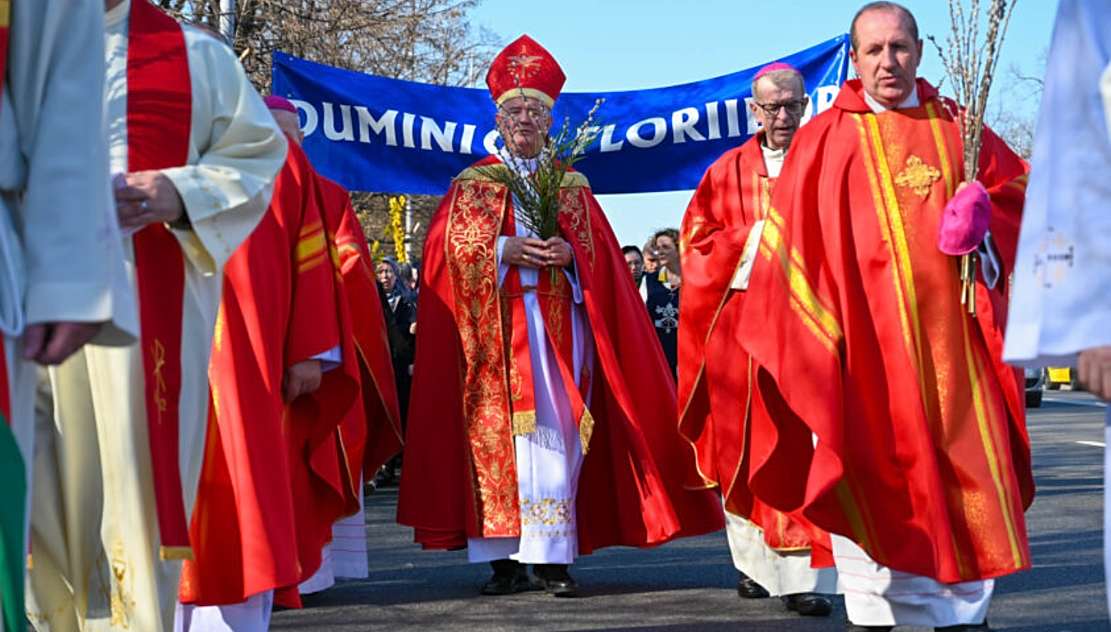 Procesiune de Florii în centrul Bucureștiului, duminică