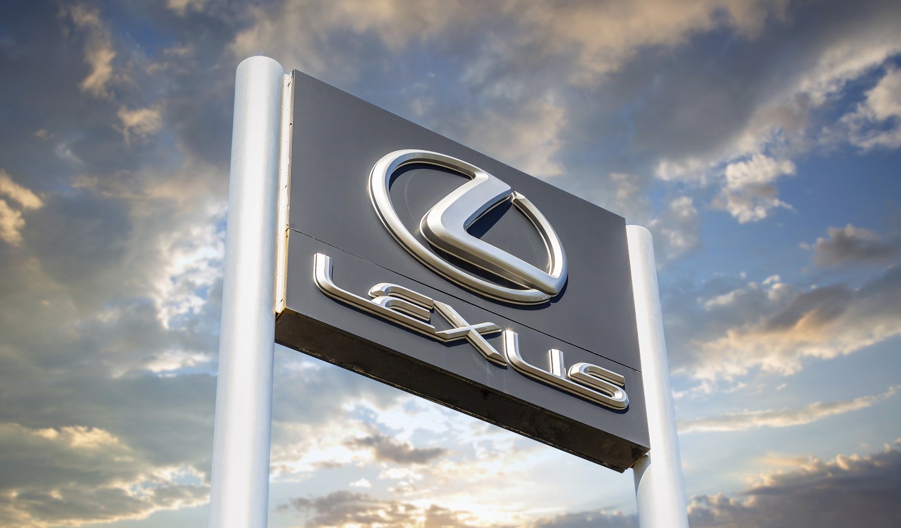 În 1958, o mică companie japoneză pășea pentru prima oară pe piața auto globală, însă lovitura de start a fost mai greu decât se așteptau