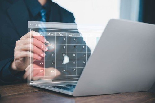 Angajații din România pot fi, uneori, confuzi cu privire la drepturile lor legale legate de concediul anual plătit