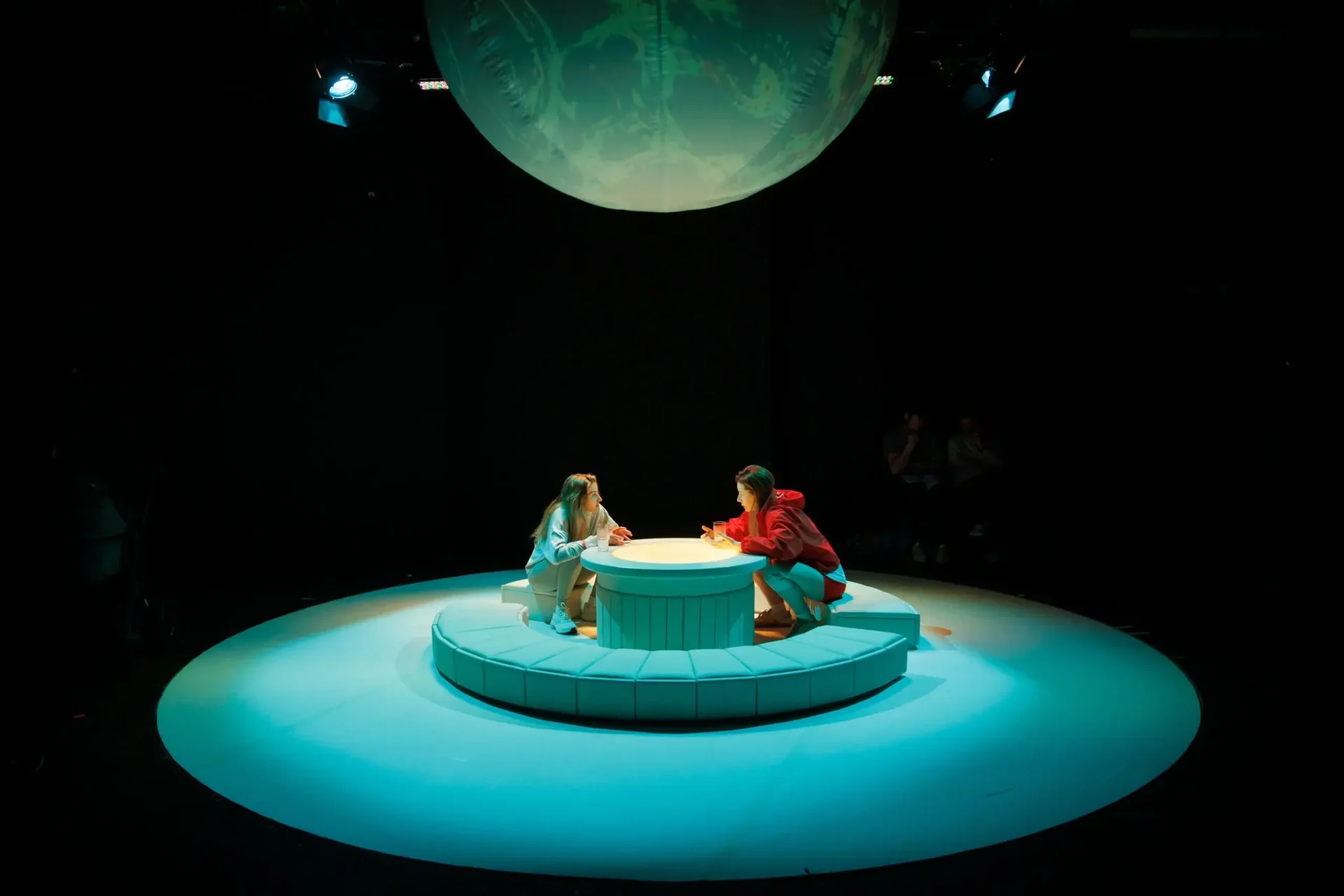 Primăvara aduce la București o paletă diversificată de evenimente culturale, în contextul în care instituțiile de cultură din subordinea Primăriei Municipiului București pregătesc o săptămână plină de spectacole, lansări de carte și expoziții