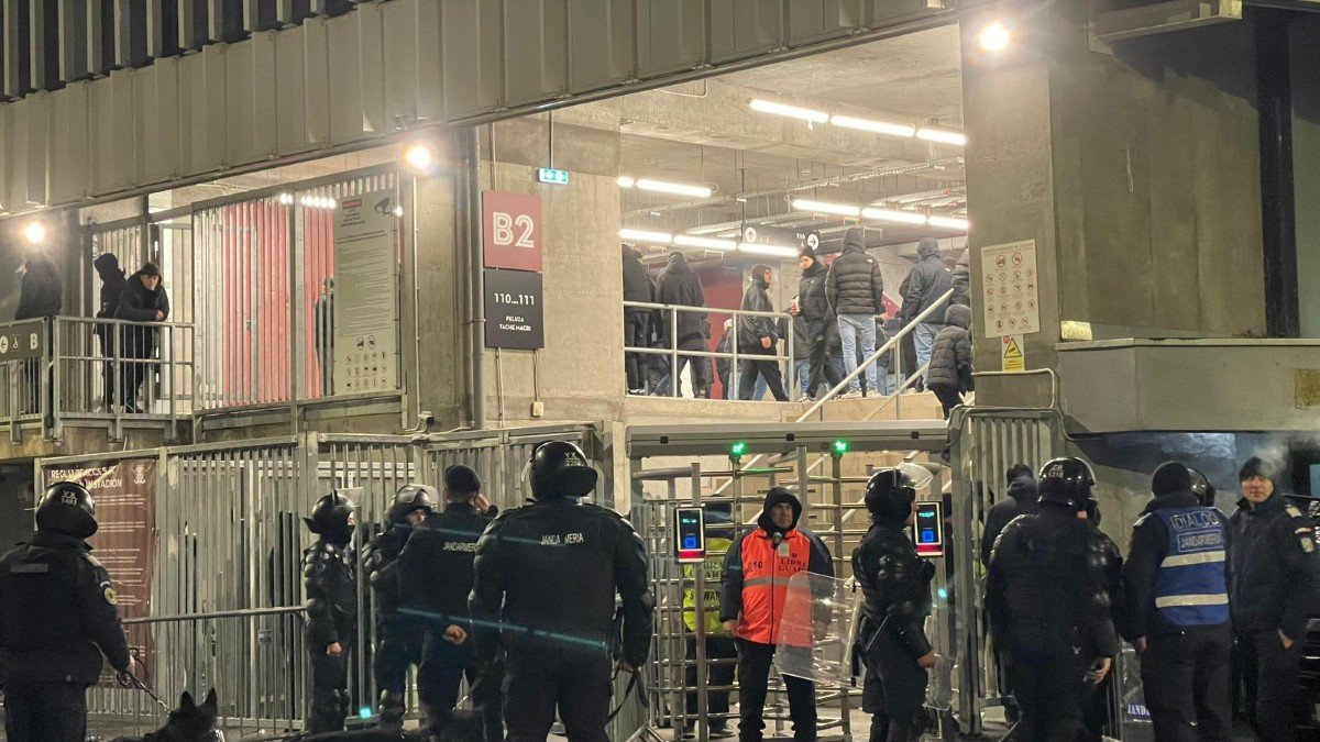 Violențele de la meciul dintre Rapid București și Petrolul Ploiești au avut urmări serioase din punct de vedere legal și sancționator