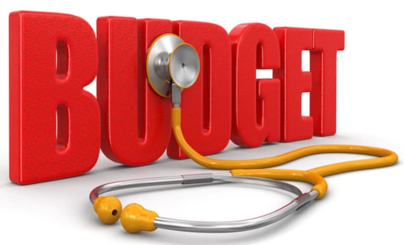 Bugetul național înregistrează surplus în ianuarie după 7 ani, datorită creșterii veniturilor și reducerii cheltuielilor; investițiile însă au scăzut.