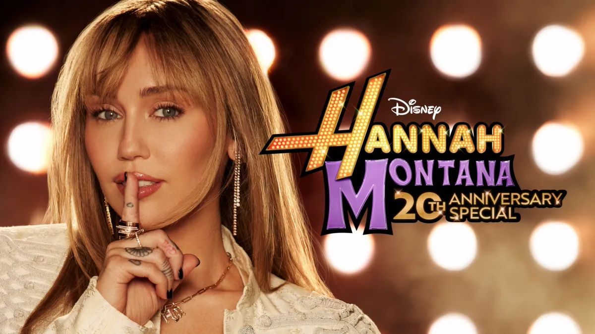 Sărbătoare pentru fanii Disney: 20 de ani de la debutul lui Hannah Montana cu un eveniment special pe Disney+ Disney a marcat împlinirea a două decenii de la primele episoade ale serialului „Hannah Montana” prin difuzarea unui eveniment aniversar ce a captivat fanii de toate vârstele
