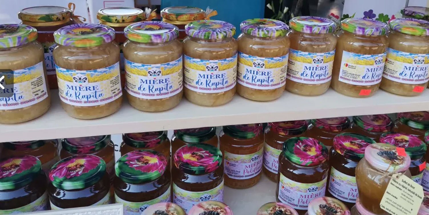 Comuna Ghiroda devine, în acest weekend, centrul atenției pentru iubitorii de apicultură din vestul țării, odată cu desfășurarea celei de-a XV-a ediții a Târgului Apicol Internațional de Primăvară