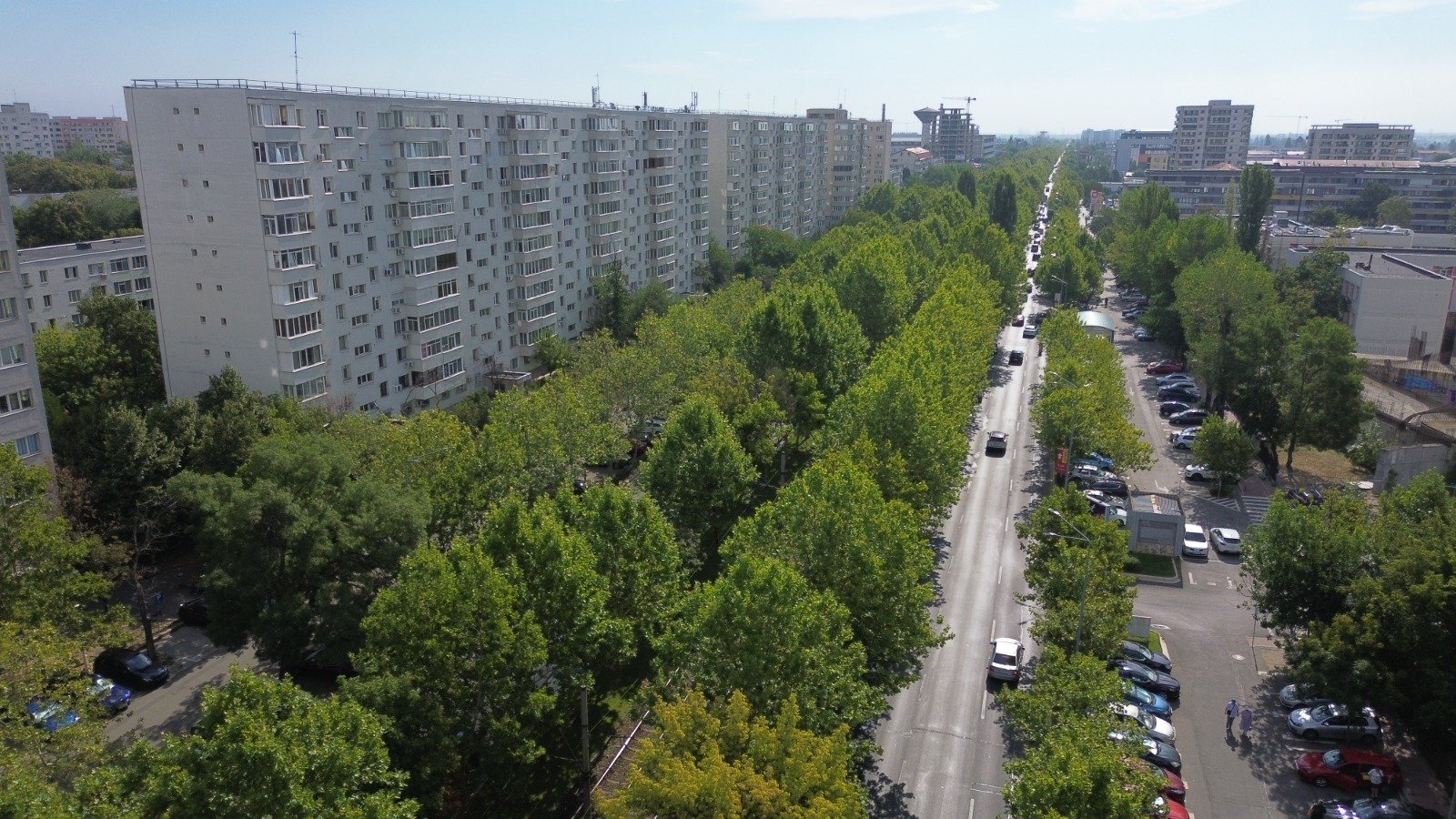 Primăria Sectorului 3 nu mai poate restitui contribuabililor banii plătiți în plus pentru impozitul pe clădiri, în contextul reducerilor fiscale adoptate recent În urma schimbărilor legislative din domeniul impozitelor, administrația publică din Sectorul 3 al Bucureștiului a anunțat că situația fiscală a cetățenilor s-a actualizat automat în sistemul informatic al Primăriei, după aplicarea reducerilor de impozit stabilite prin Ordonanțele de Urgență nr