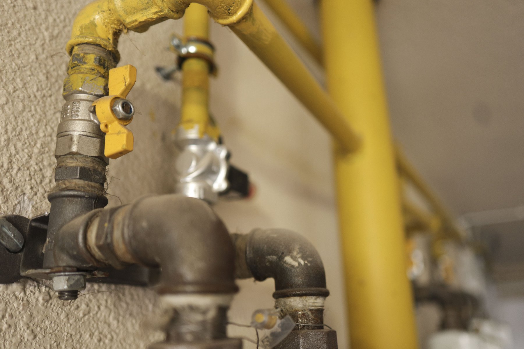 Ministrul Energiei anunță că a pregătit documentele pentru declararea stării de criză energetică, dacă conflictul din Orientul Mijlociu se intensifică