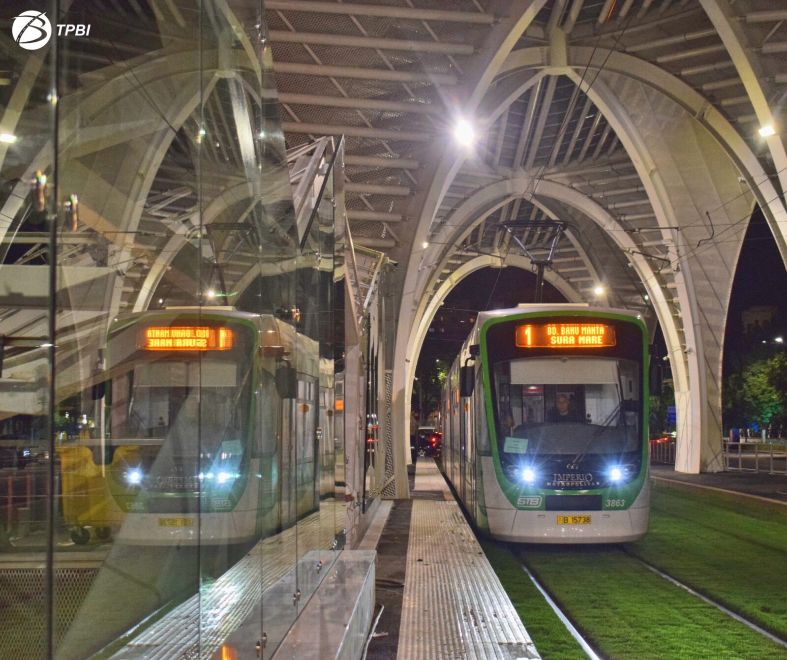 Primăria Sectorului 4 oferă 50% reducere la transportul public pentru șase luni