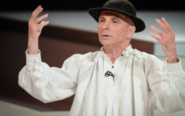 Leșe, apel pentru preoți și artiști: „Biserica, un loc!” Rugăciunea, secretul de a scăpa de bârfe