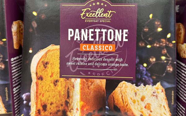Cozonacul Panettone de la Mega Image: Ce ingrediente ascunde