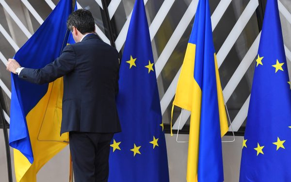 Zelenski jubilează: Ajutorul UE de 90 miliarde euro, dar vrea aderarea rapidă