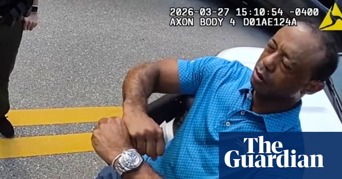Tiger Woods, fostul campion de golf, a fost arestat recent după ce s-a implicat într-un accident rutier în Florida