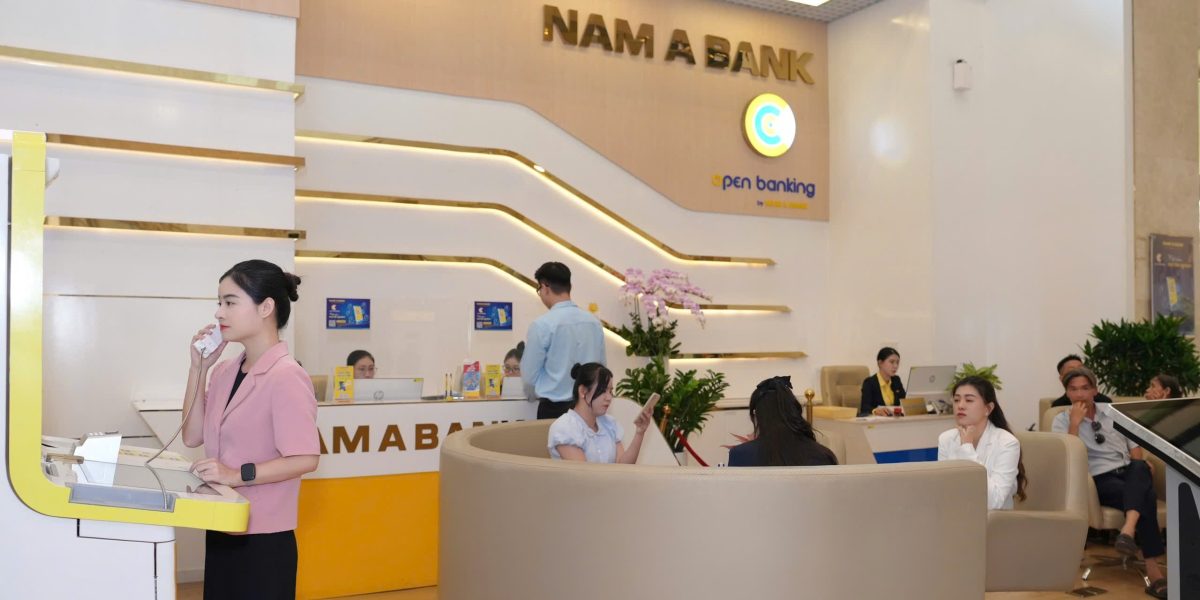 Banca Nam A scăzut dobânzile cu 3%: Românii, mai aproape de credite