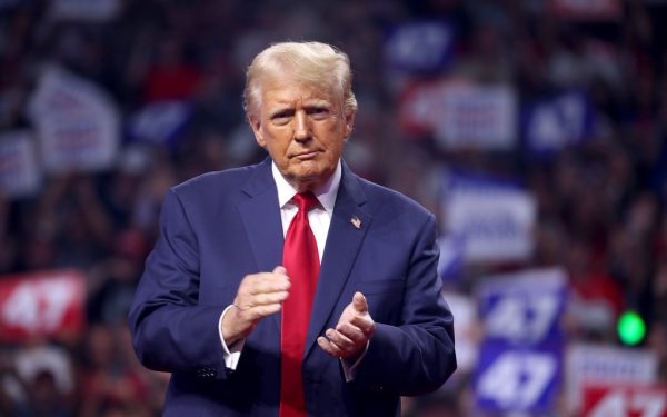 Trump, scenariu NUCLEAR: Merge la Islamabad dacă face pace cu Iranul?