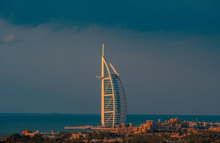 Burj Al Arab, simbolul luxului EXTREM, se închide: Renovări și daune, Dubai în schimbare