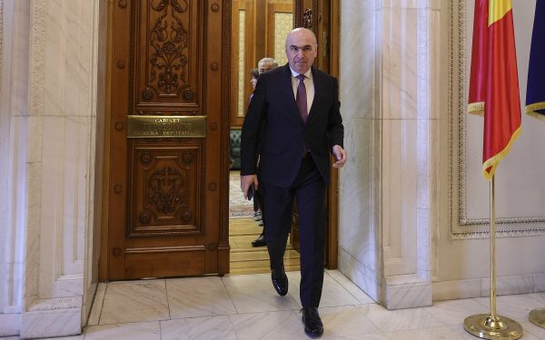 Bolojan, atac dur la PSD: Premier marionetă și „șobolani” la butoane