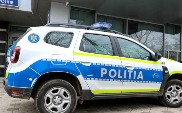 Deces misterios la Pitești: O femeie găsită moartă lângă o biserică