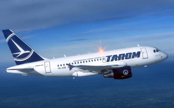 Tarom PROTEJATĂ de criza carburanților: Zboruri neanulate, rezerve solide