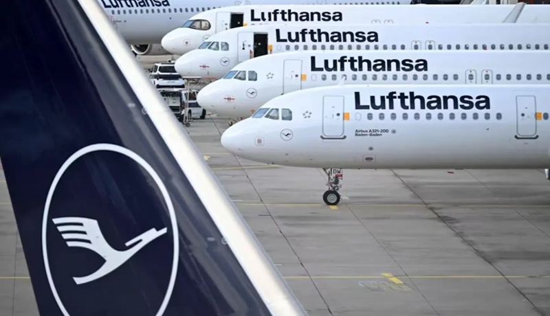 Lufthansa, blocaj major: 20.000 de zboruri anulate din cauza prețului la kerosen