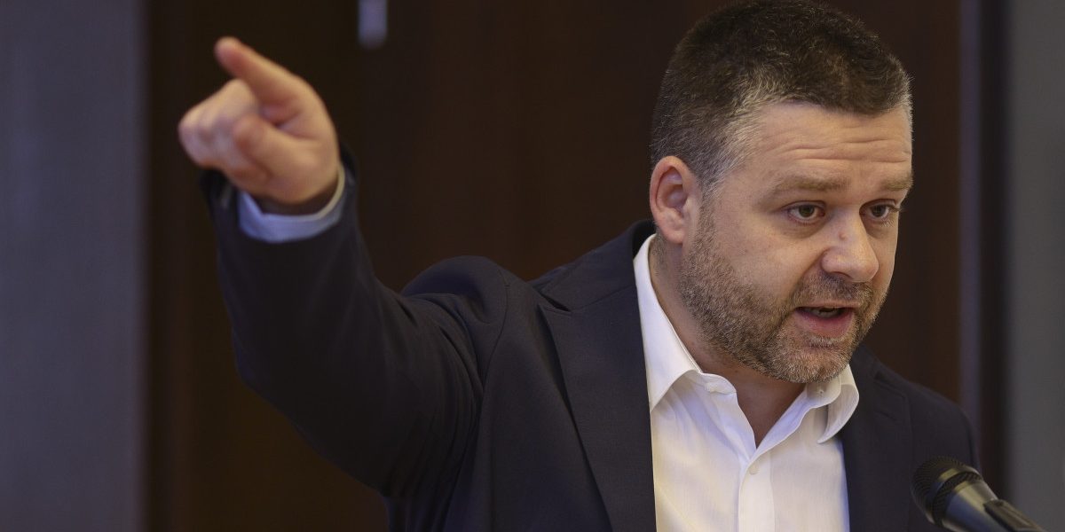 Ciucu, replica acidă pentru Nicușor Dan: „Unde e dilema morală?”
