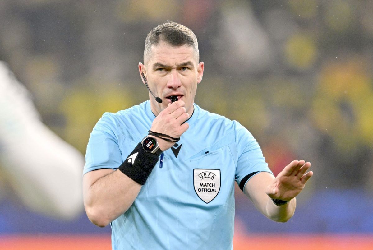 Istvan Kovacs, arbitru român, va conduce la Campionatul Mondial de Fotbal din 2026 Arbitrul român Istvan Kovacs a primit o veste excelentă din partea FIFA: va face parte din brigada de arbitri care va conduce meciuri la Campionatul Mondial din Statele Unite ale Americii, Canada și Mexic