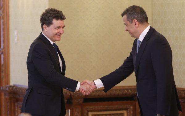 Grindeanu, laude pentru Nicușor Dan: „Și-a înțeles rolul”