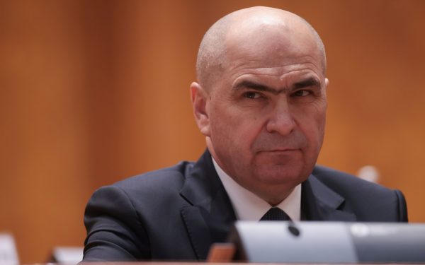 Bolojan, reacție DURĂ la B1: „PSD minte! Nu demisionez!” Climat politic instabil