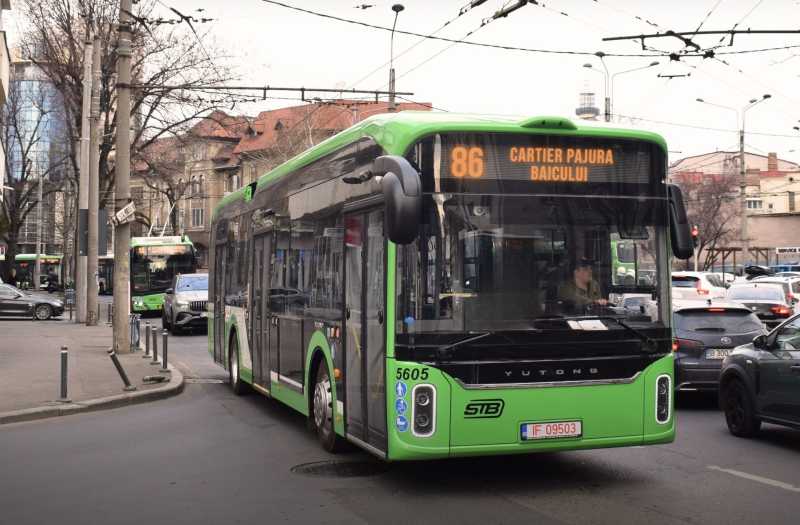 Liniile 86 și N117 au trasee modificate începând cu data de 6 aprilie 2026, ca urmare a deschiderii circulației rutiere pe Str