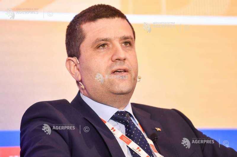 Miruță, dezvăluiri ULUITOARE: Plouă și cresc copaci în fabricile Armatei